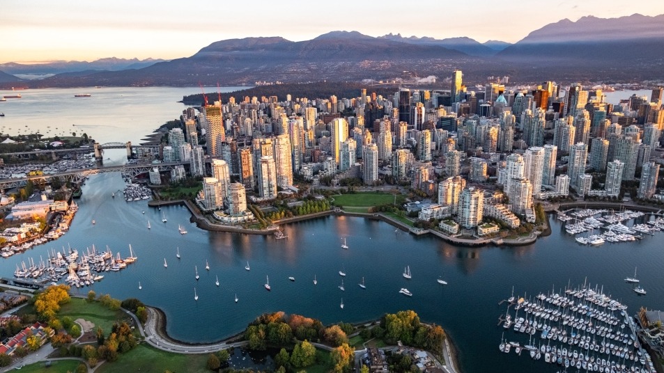 Landscape shot of downtown Vancouver, ocean, and Stanley Park
