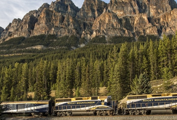 Passage to the Peaks Banff to Jasper Rail Only
