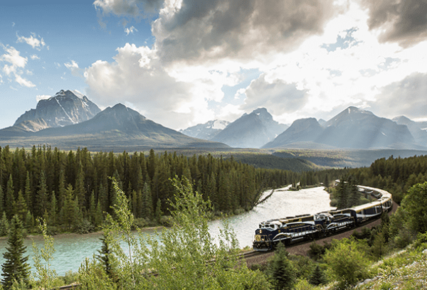 Passage to the Peaks Excursion Lake Louise Eastbound