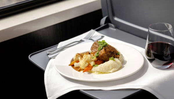SilverLeaf Service locally-inspired cuisine.
