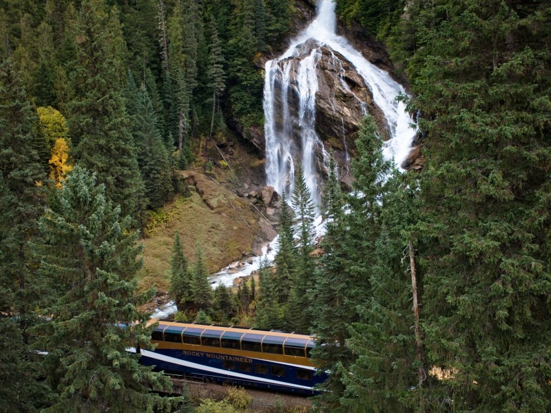 Rocky Mountaineer passing Pyramid Falls