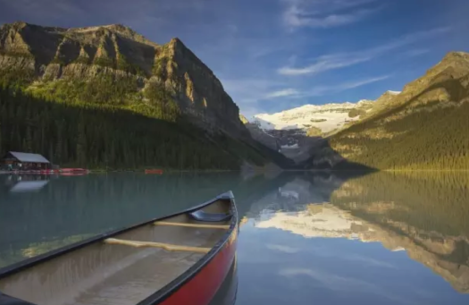 Canoe on Lake Louise
